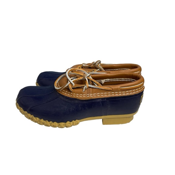 L.L. Bean Bean boots made in USA duck boots low top lace up rubber/leather. Sz 6 - Picture 4 of 9